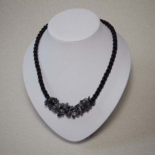 Náhrdelník obsidian v černé — foto 3