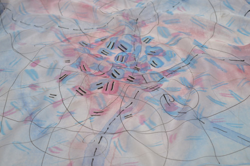 Hedvábný šátek 90x90cm. — foto 2