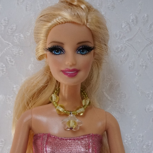 Šperk pro Barbie - s květinou — foto 3