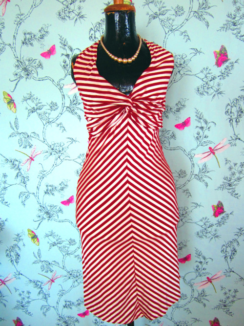 Šaty red&white stripes — foto 2