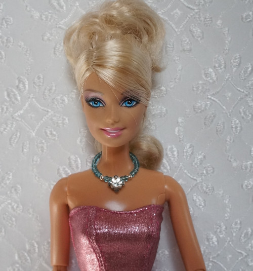 Šperk pro Barbie s kamínkem — foto 3