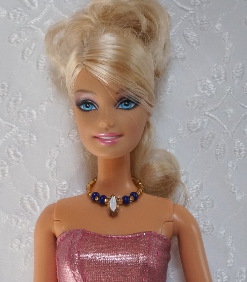 Šperk pro Barbie s kamínkem — foto 3
