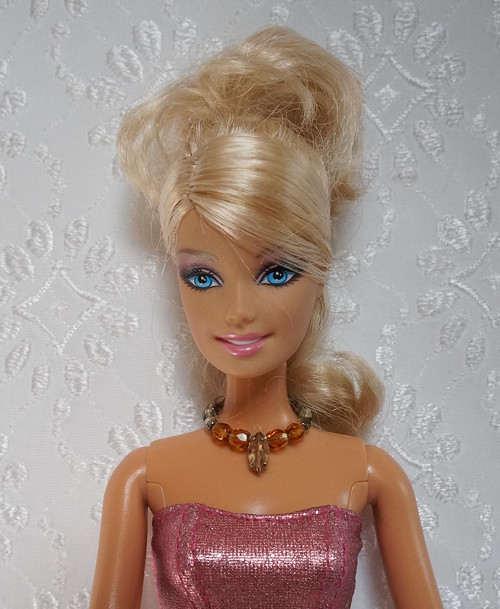 Šperk pro Barbie s kamínkem — foto 3