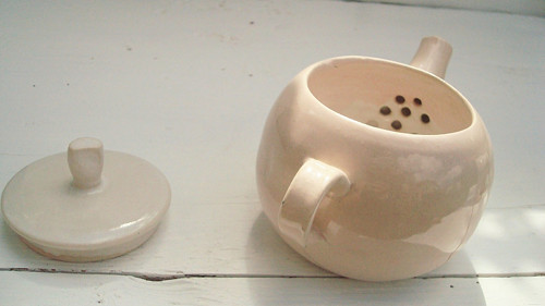 Porcelánová konvička — foto 3