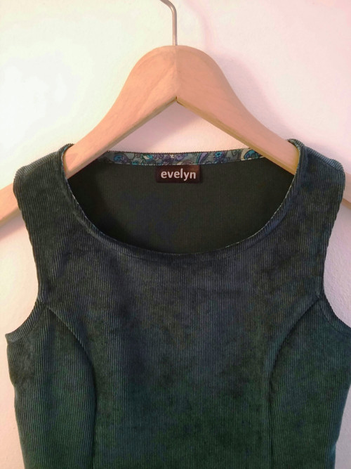 Dívčí šaty — foto 5
