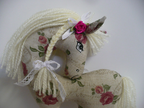 Pony ,,English Rose" — foto 6