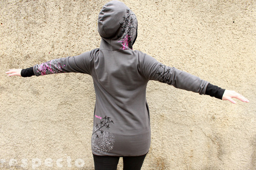 Mikina ............ M - L — foto 4