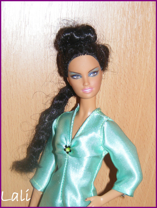 Zelené šatičky pro Model Muse Barbie 1. — foto 3