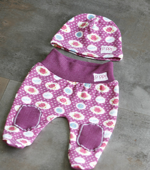 Set pro novorozence (polodupačky, čepička) — foto 3