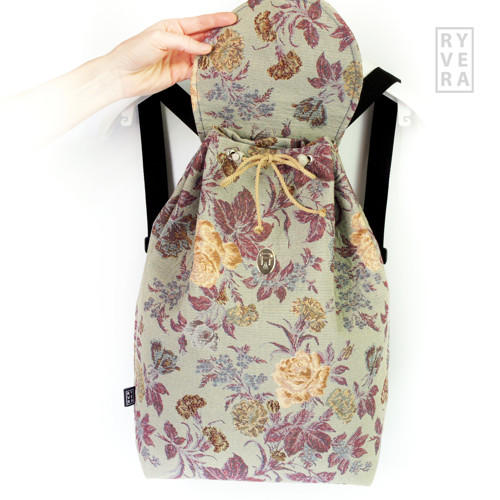 Batoh RukSak Grey Flower větší — foto 2