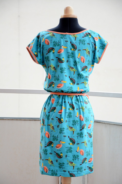 Šaty Exotic birds — foto 3
