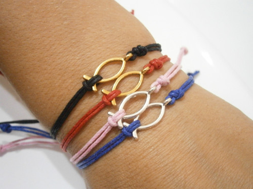 "VĚŘÍM" - náramek (macramé) - Unisex — foto 2