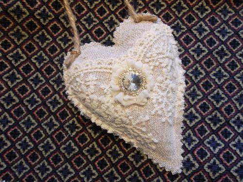 Se starožitným skleněným knoflíkem — foto 3