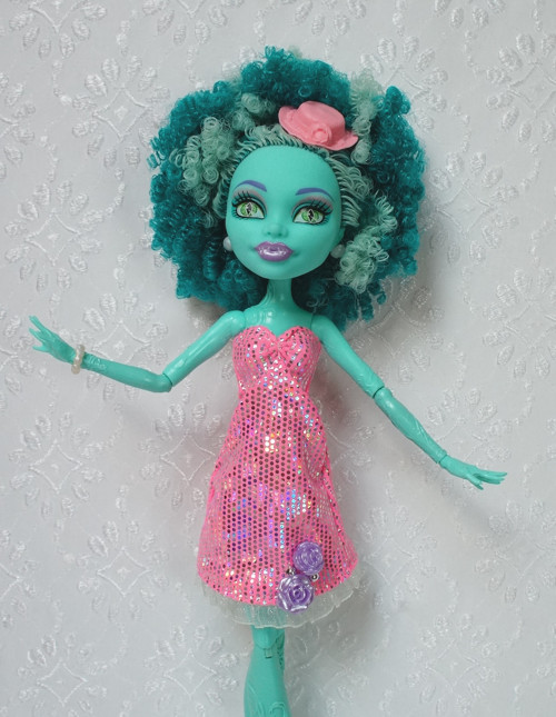 Šaty pro MH / Ever After High — foto 3
