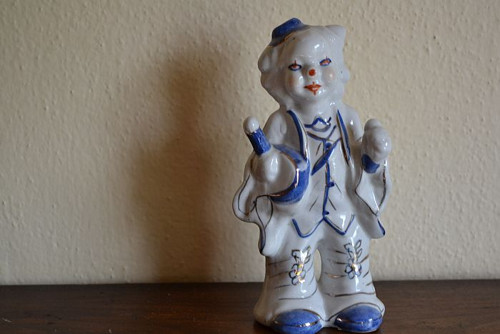 Klaun - porcelánová figurka — foto 3