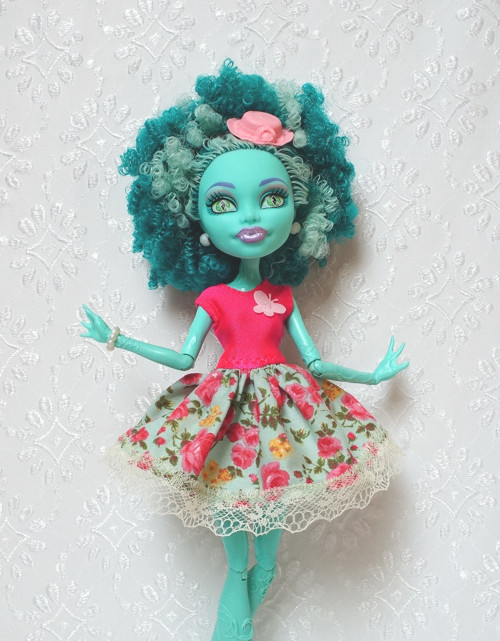 Šaty pro MH / Ever After High — foto 4