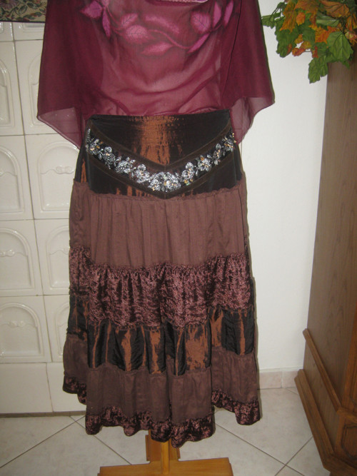Famózní sukně dobová — foto 2