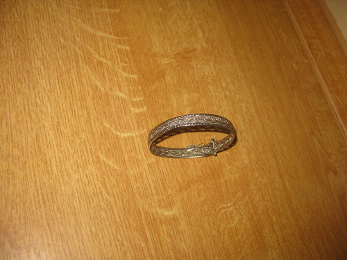 Filigránový postříbřený náramek — foto 2
