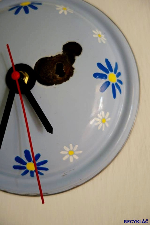 Hodiny pro chalupářské hipíky — foto 2