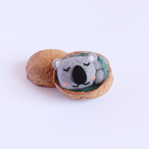 Mini koala ve skořápce — foto 3