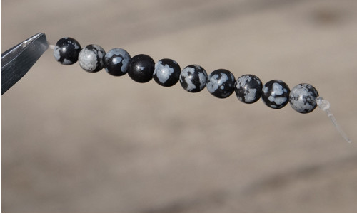 Vrtaný obsidián 10 ks 4 mm D4346 — foto 2