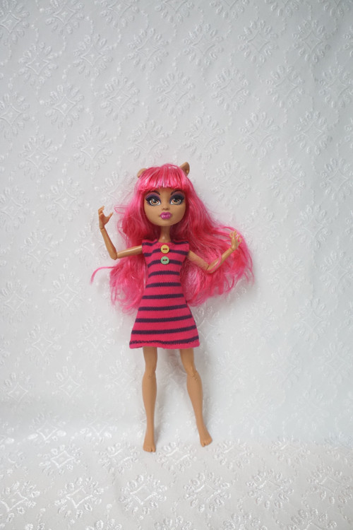 Letní šaty pro Monster High — foto 3