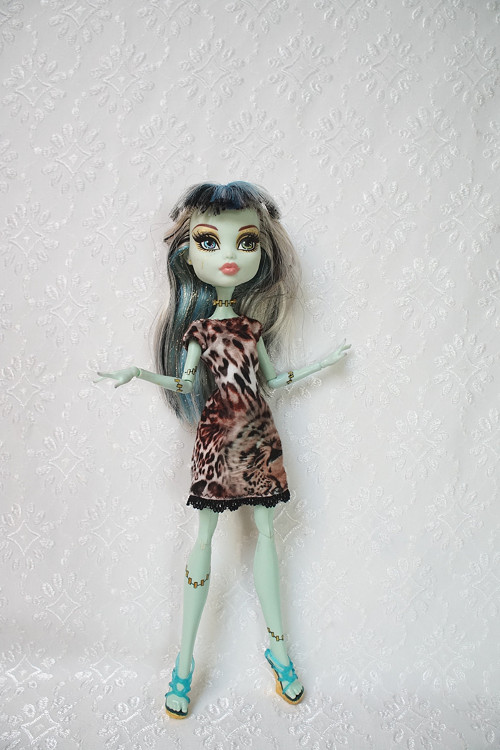 Letní šaty pro Monster High — foto 5