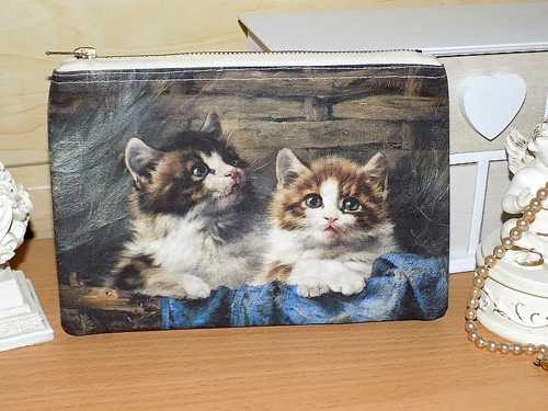 Kosmetická taštička s kočičkami — foto 2