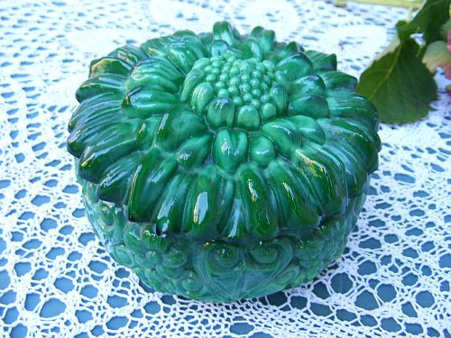 Rozkvetlá ...malachitová dóza * — foto 3