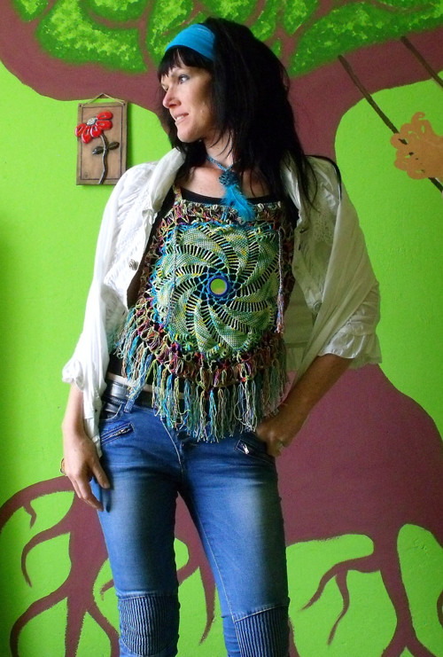 Háčkovaný top MANDALA POHYBU — foto 3