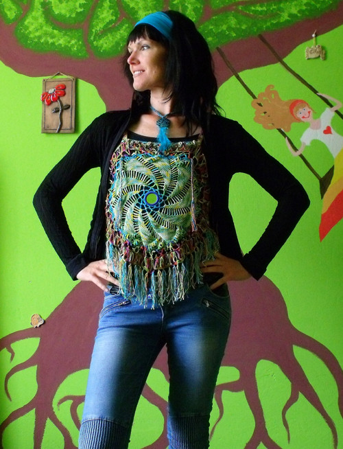 Háčkovaný top MANDALA POHYBU — foto 5