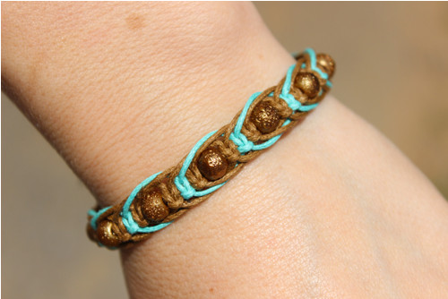 Mé tajemství.. Náramek macramé/shamballa — foto 4