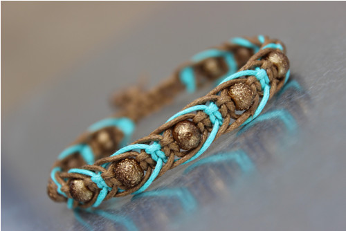 Mé tajemství.. Náramek macramé/shamballa — foto 5
