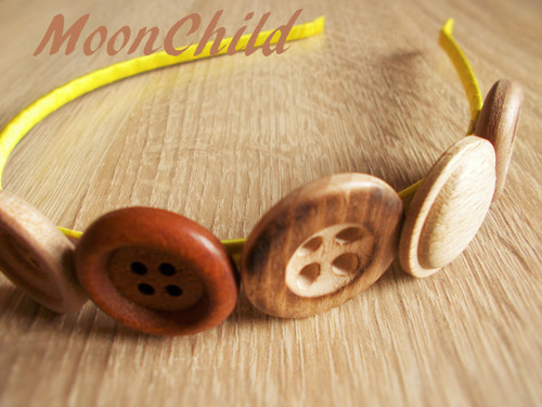 Golden Brown Buttons - čelenka — foto 2