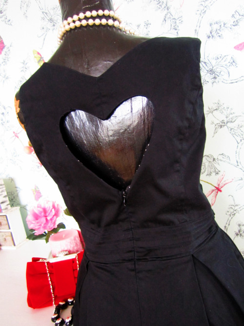 Little black dress srdcové — foto 5