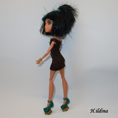Mini šaty KÁHIRA pro monsterky — foto 4
