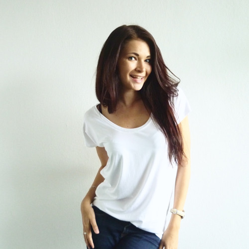 Basic bile z micromodalu s hedvábným omakem — foto 3