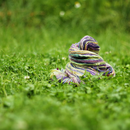 Malabrigo mix česanců - předená — foto 4