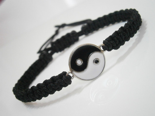 "Jin(g)-Jang" - náramek (macramé) - Unisex — foto 3