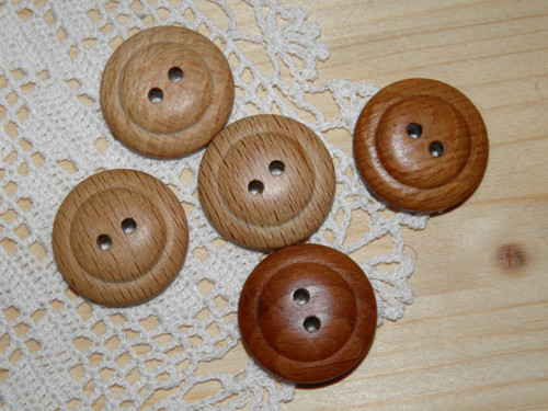 Dřevěné knoflíky — foto 2