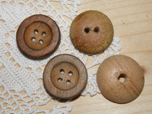 Dřevěné knoflíky — foto 2