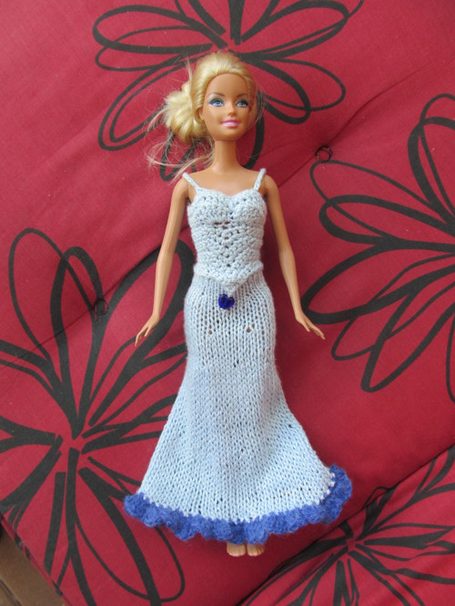Modré dlouhé šaty pro Barbie — foto 3