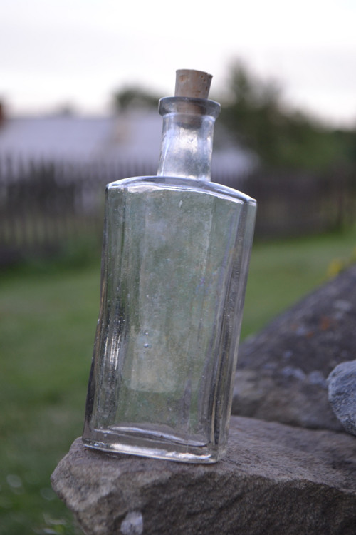 Láhev hranatá č. 3 — foto 3