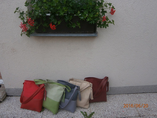 VELKÁ TAŠKA-ŠEDÁ-poslední kus!!! — foto 2