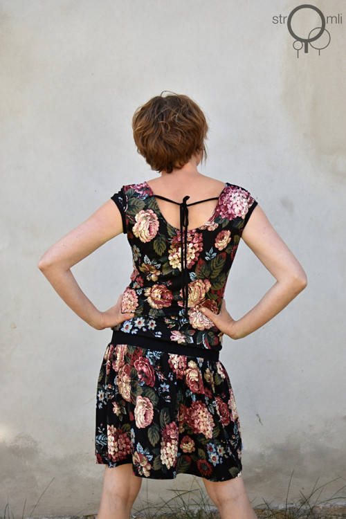 Romantické léto, vel. XL — foto 3