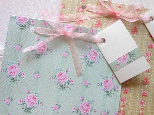 Růžičky na zelené - obal na CD 13x14 cm — foto 2
