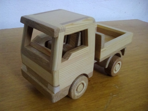 Dřevěné auto — foto 4