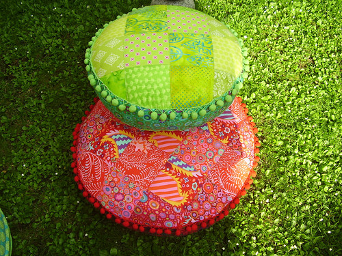 Meditační sedák Tanečnice (průměr 50 cm) — foto 4