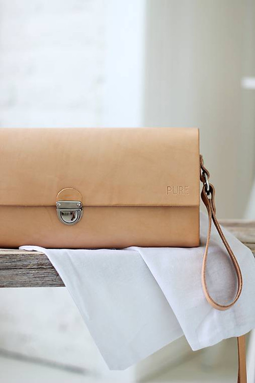 Listová kabelka CLUTCH NATURAL — foto 2