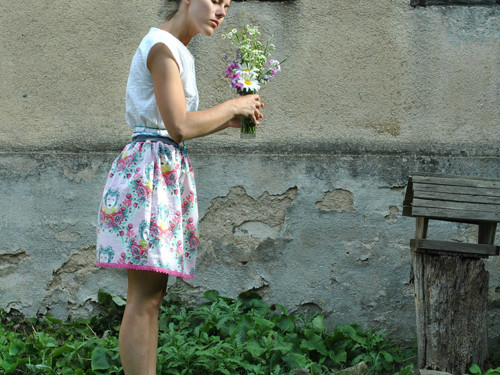 Šatky Elizabeth/Kvetoucí — foto 3